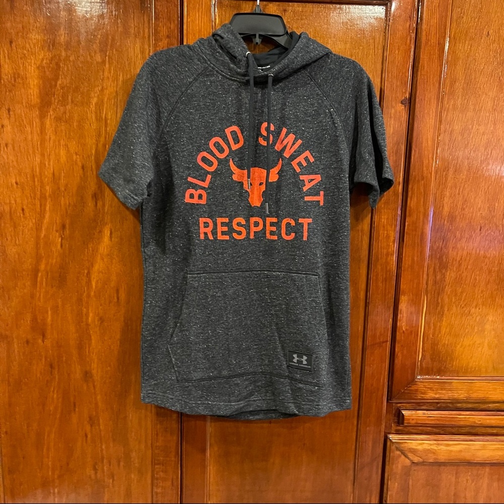 Under Armour Project Rock Short Sleeve Hoodie - Picture 2 of 7